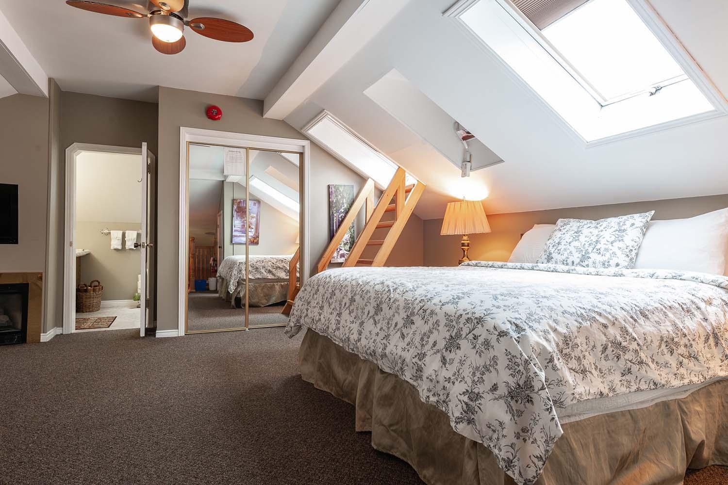 Stone Maiden Hotel 3*